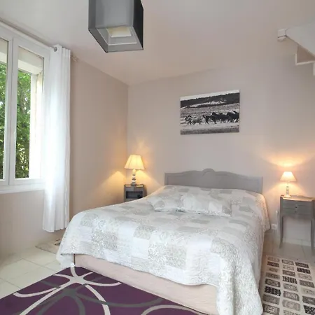 Holiday home Gite Gites De France - L'Orvason Sainte-Marguerite-Sur-Duclair