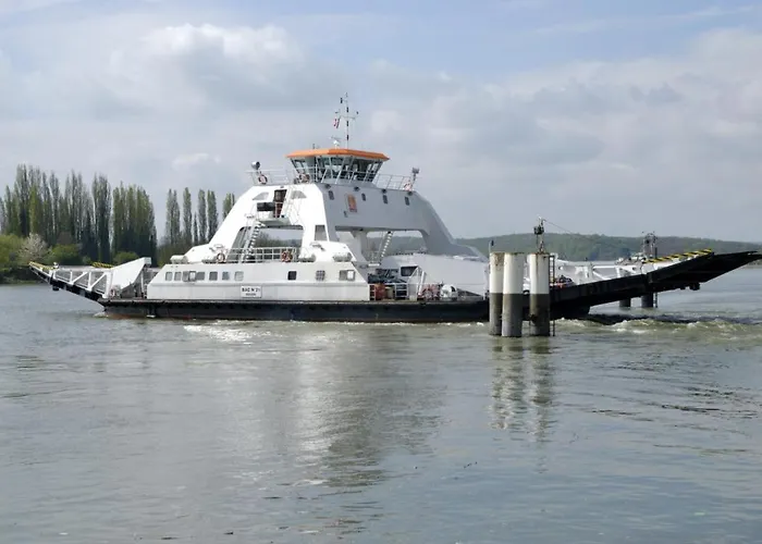 Gite Gites De France - L'Orvason * Sainte-Marguerite-Sur-Duclair